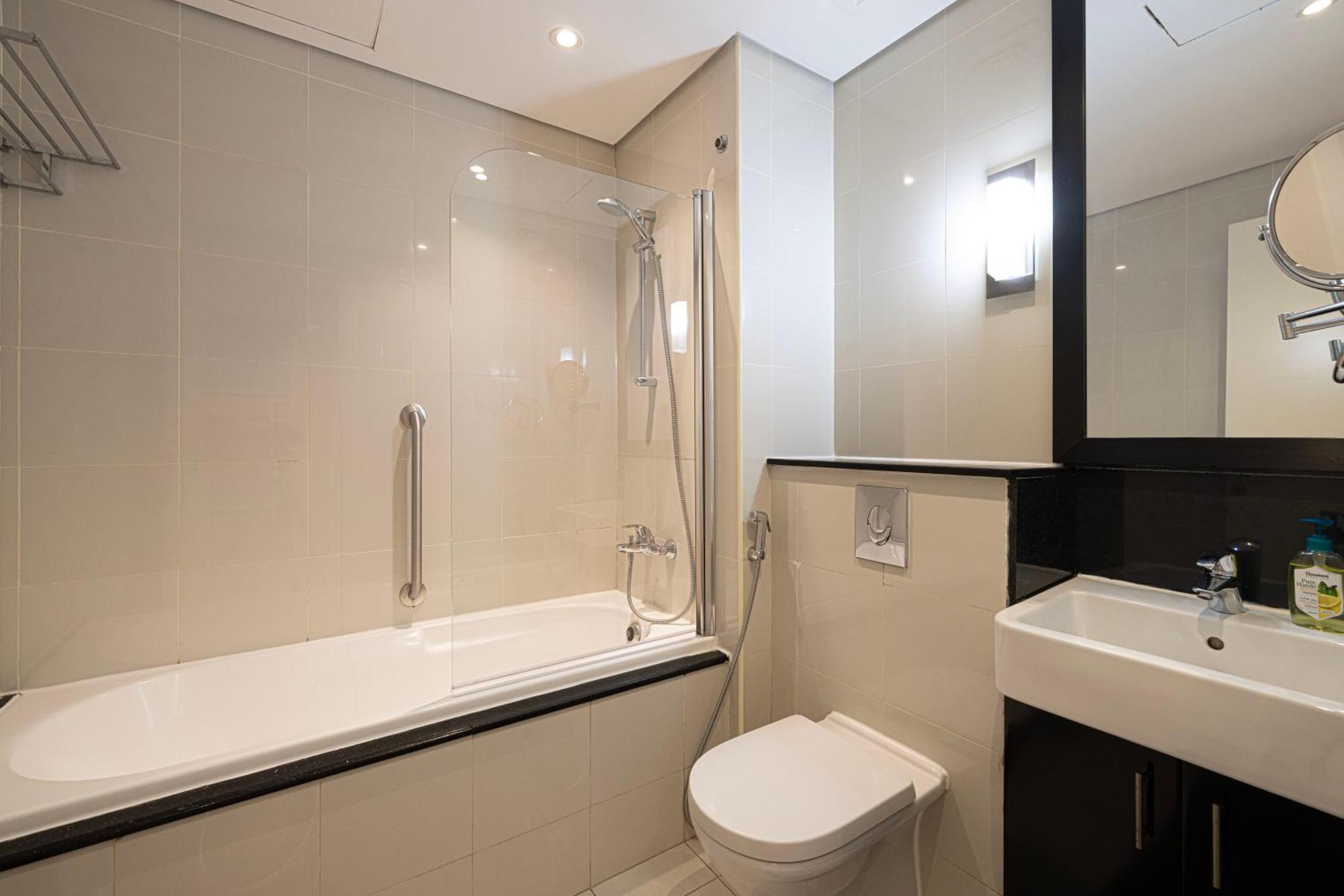 Next'House - Downtown Views Host Hostel Dubai Buitenkant foto
